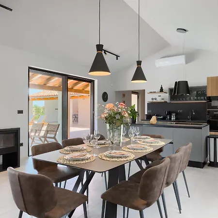 Vila Marialba By Interhome
