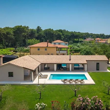 Vila Marialba By Interhome
