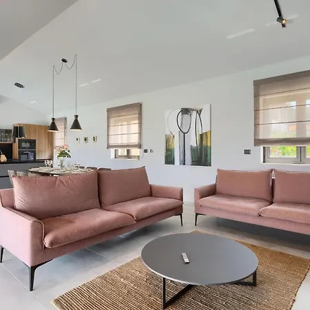 Marialba By Interhome Pula