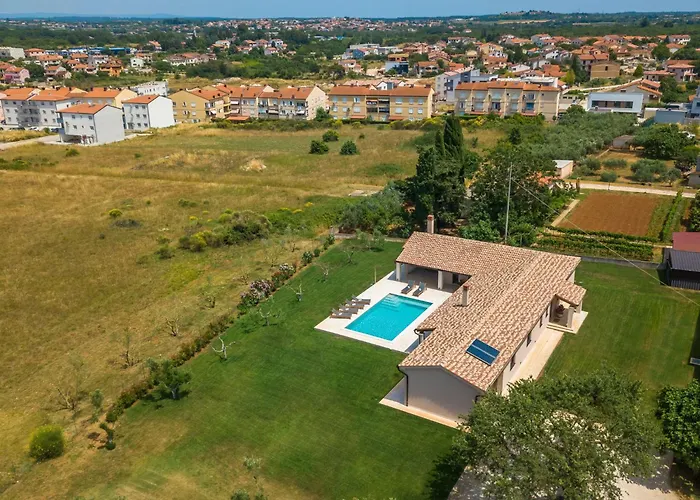 Marialba By Interhome Pula