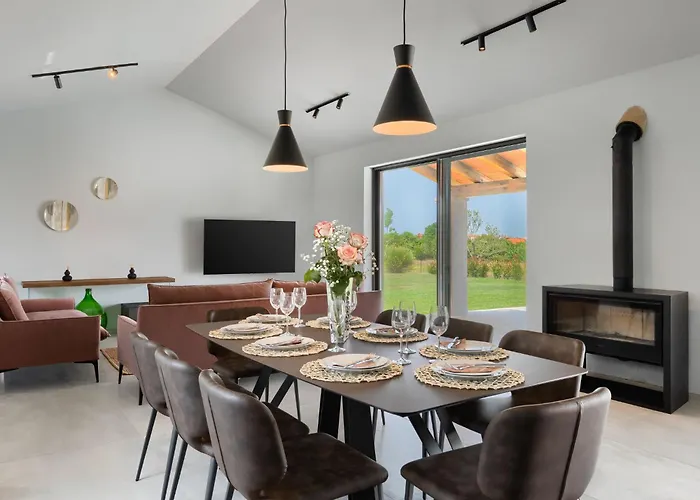 Marialba By Interhome Villa Pula