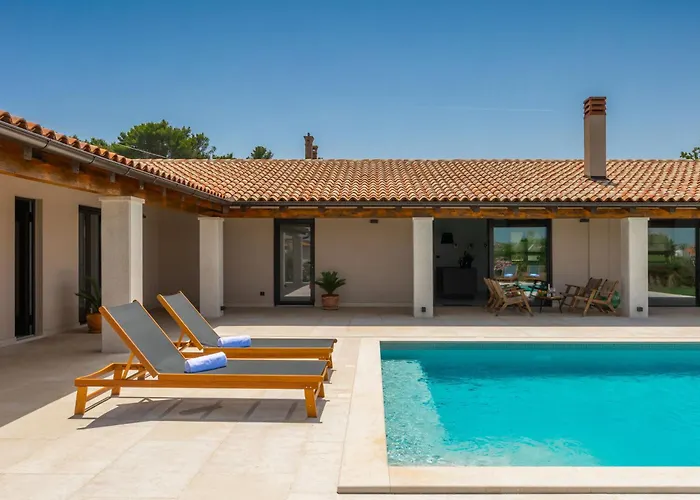 Villa Marialba By Interhome Pula